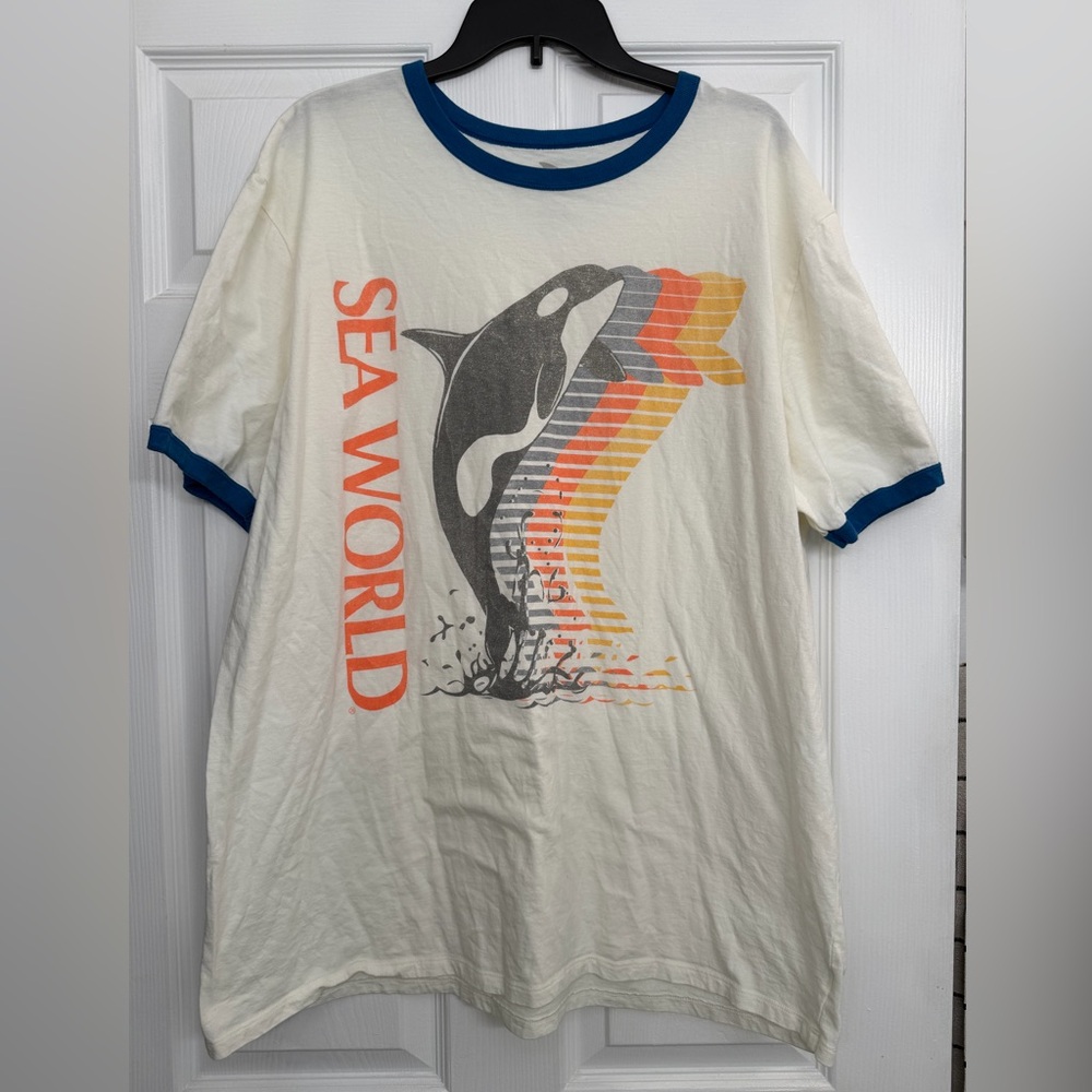 🐳2025 Sea World Graphic T-Shirt